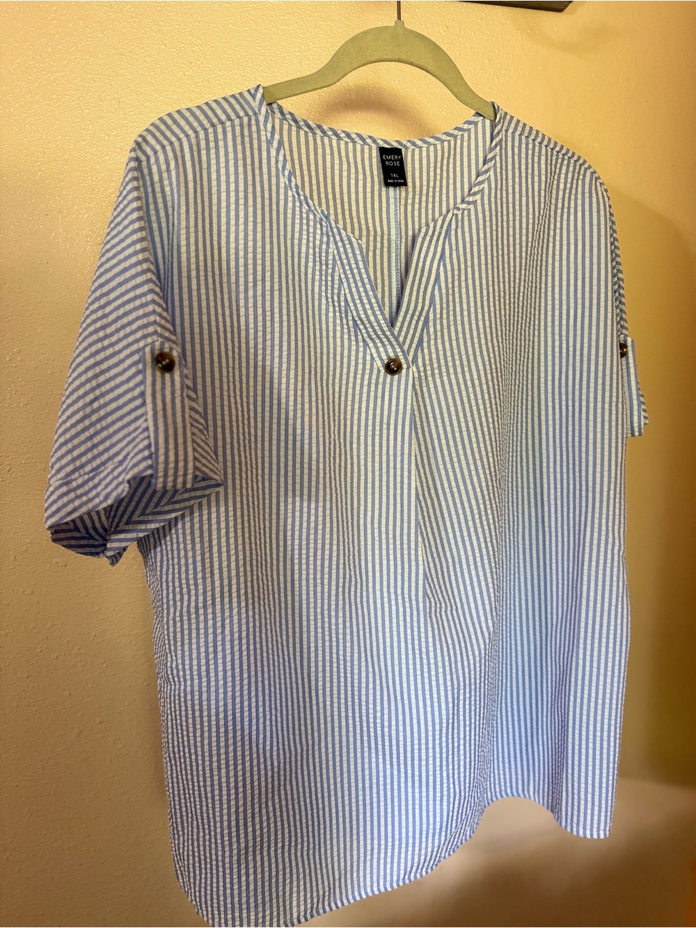 Eddie Bauer Blue and White Stripe V-Neck Short Sleeve Blouse